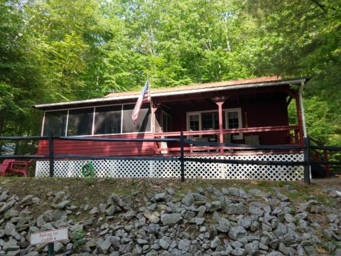 Cottage 7 – The Adirondack